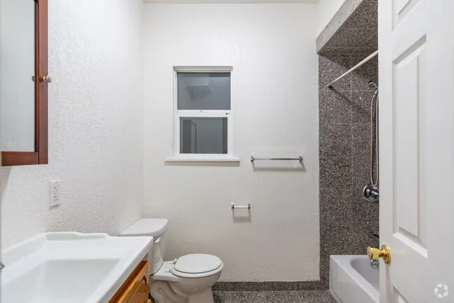 1 BD/1 BA floor plan